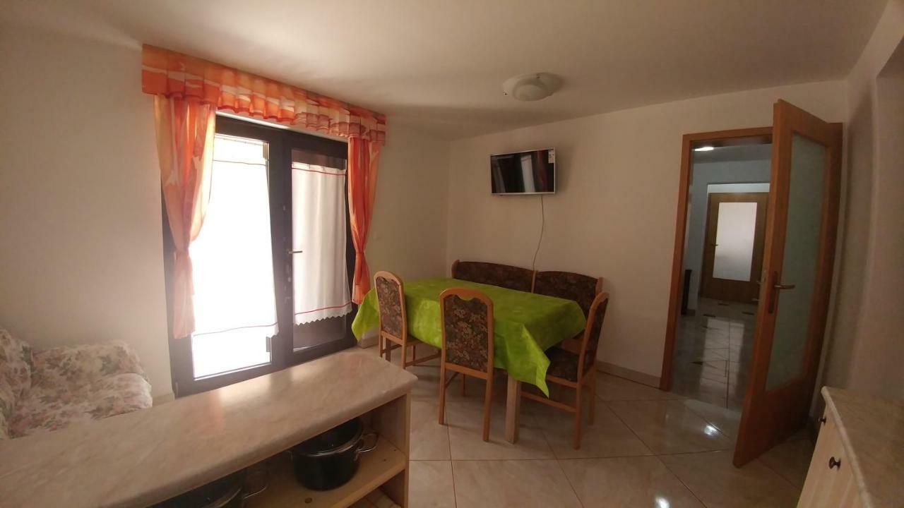 Apartmaji Katrc Soca Bagian luar foto